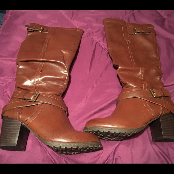 Cute mid-caf brown heel boots Sz 7 - Picture 1 of 3