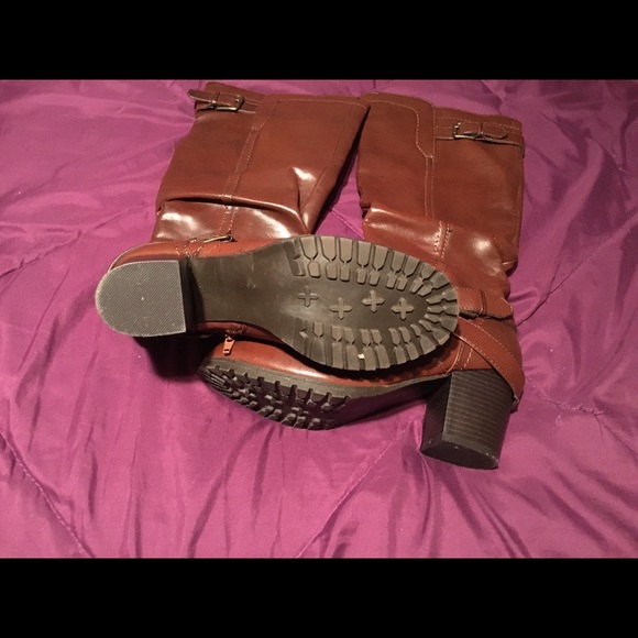 Cute mid-caf brown heel boots Sz 7 - Picture 2 of 3