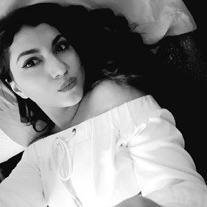 Meet your Posher, Noemi