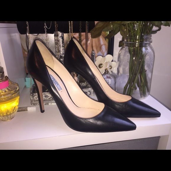 prada almond toe pump