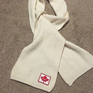 Brooks Brothers Vancouver scarf