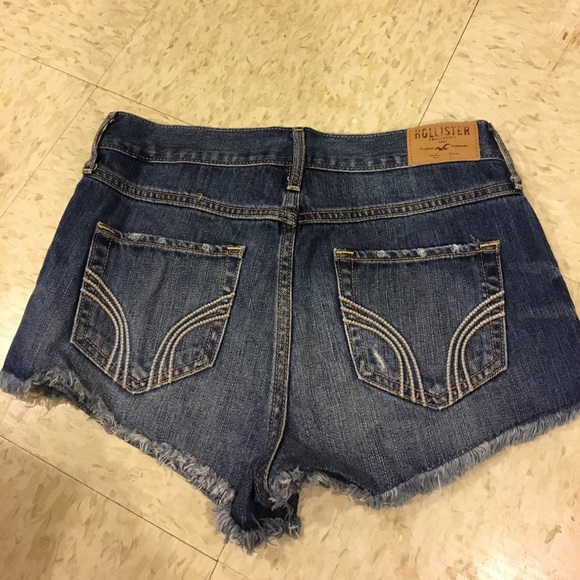 Shorts. - Picture 3 of 3