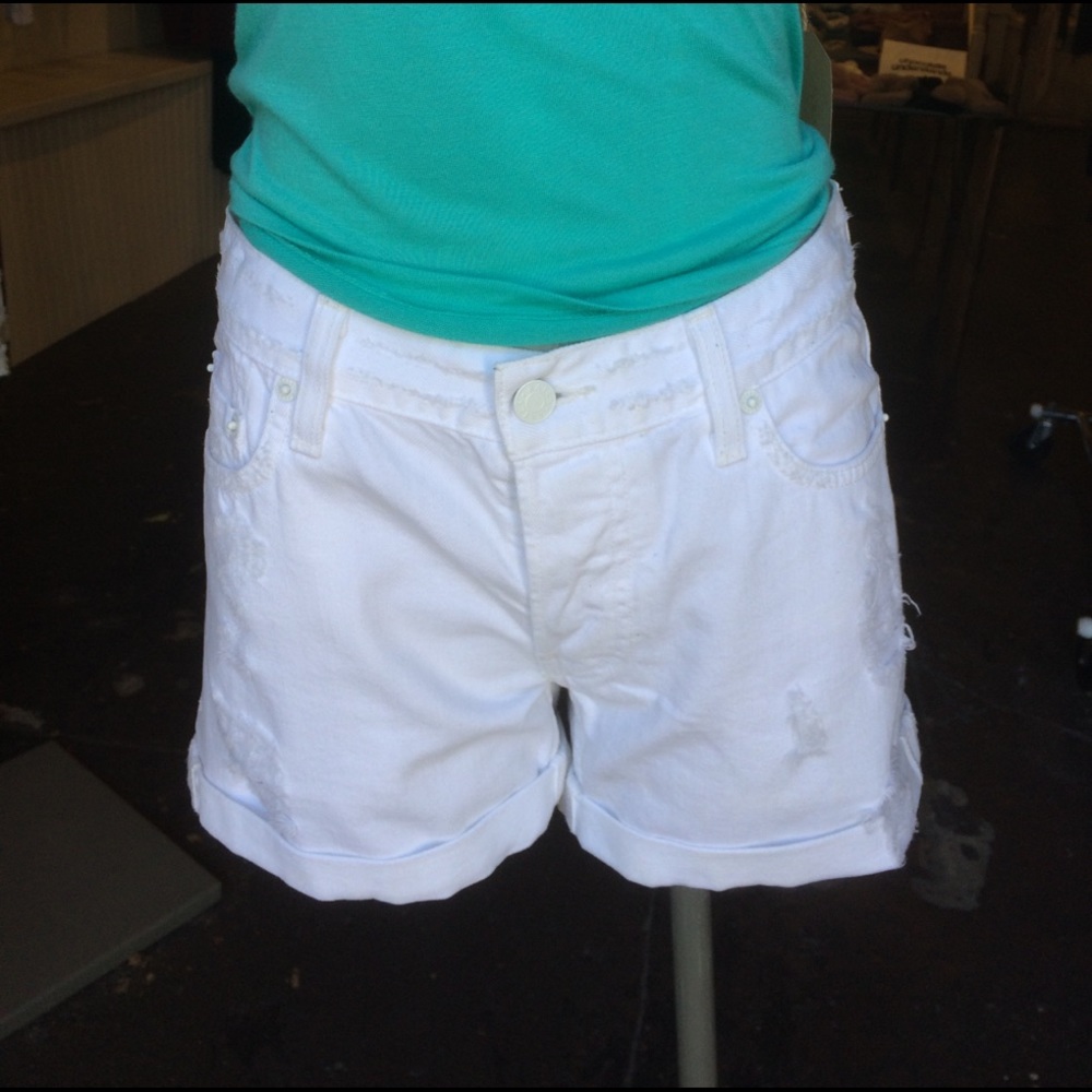 RAILS Mid-rise white denim shorts