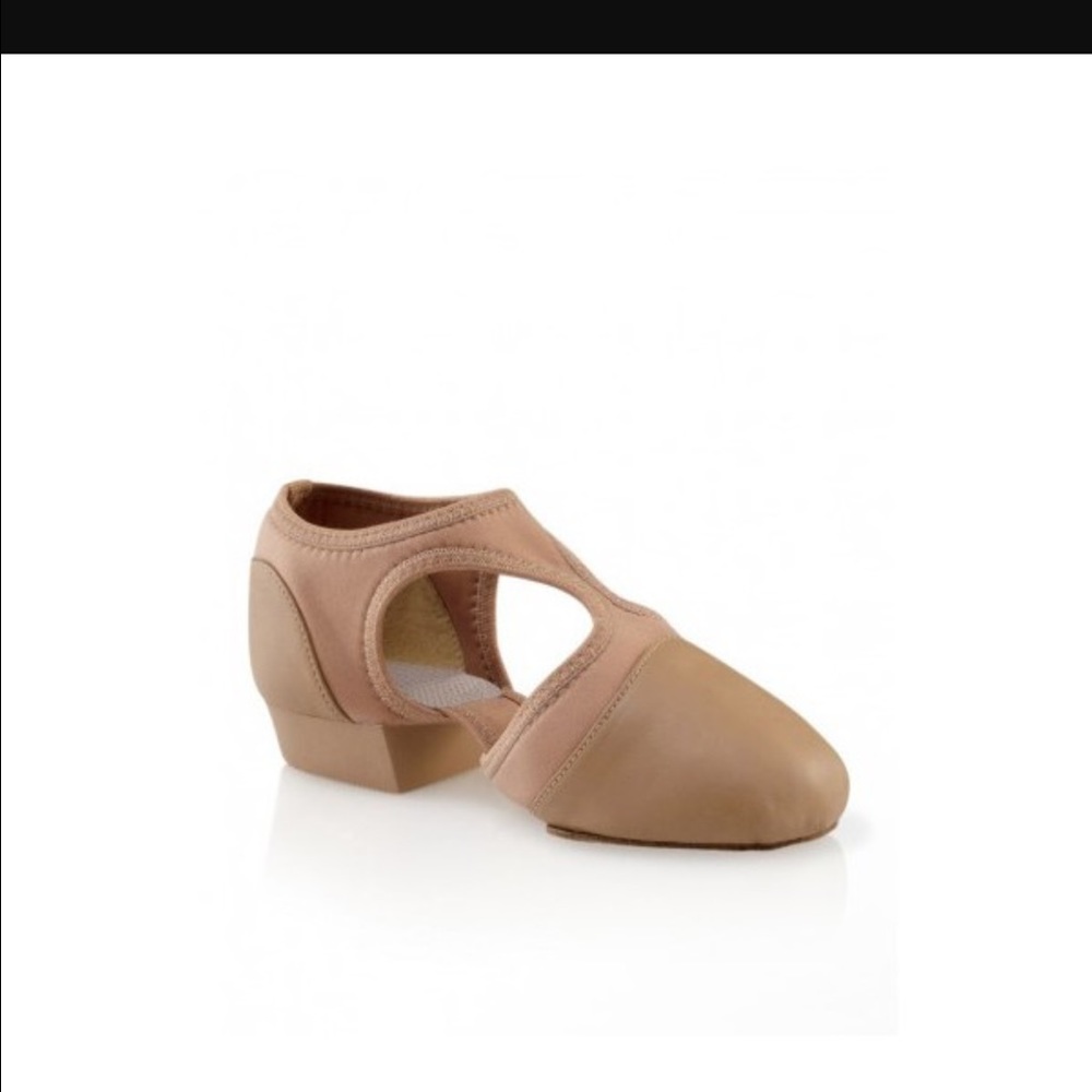 Brand new capezio dance shoes
