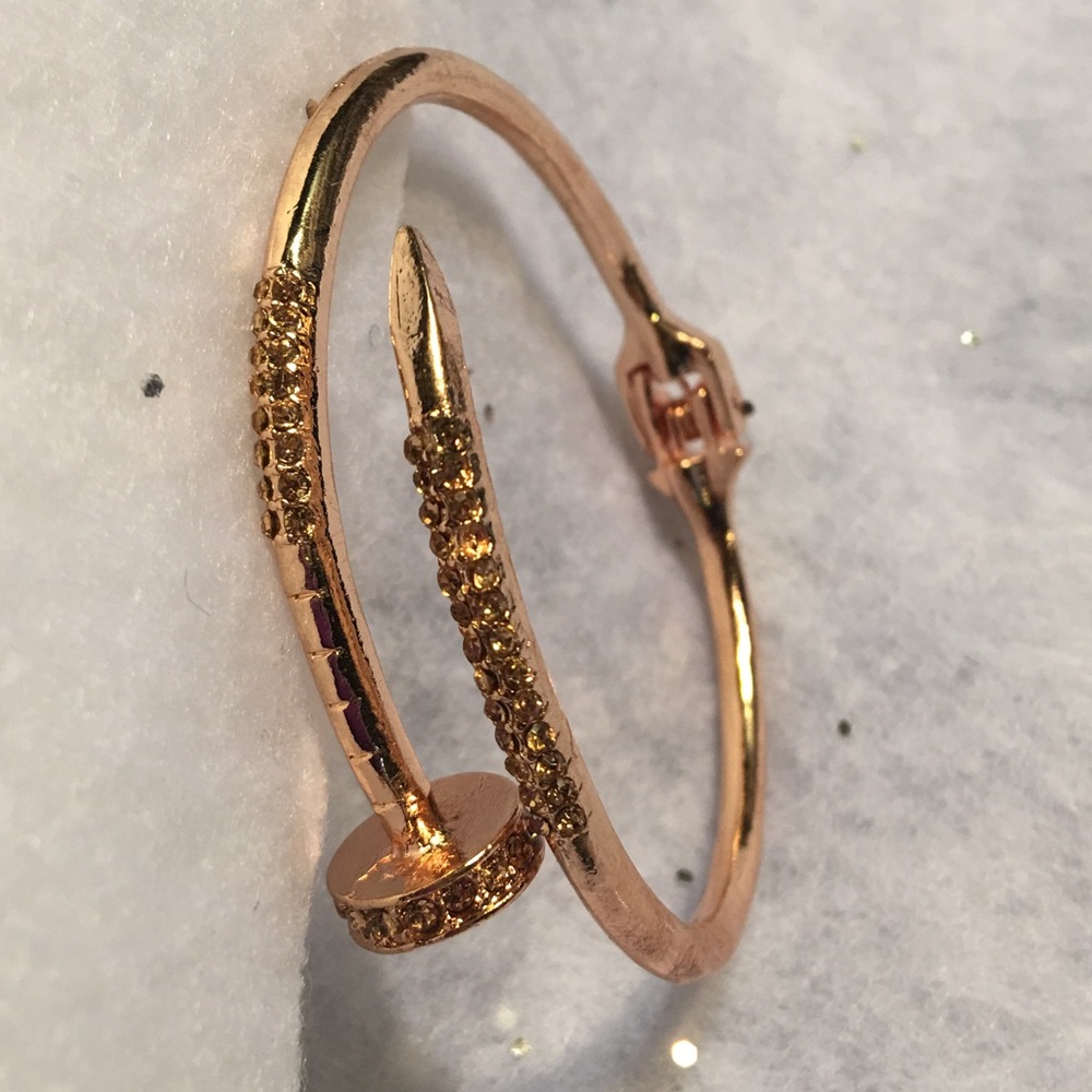 (O3) Gold Nail Bracelet - Picture 2 of 5