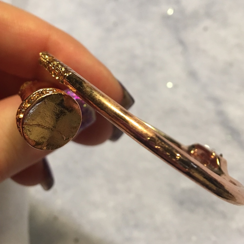 (O3) Gold Nail Bracelet - Picture 3 of 5