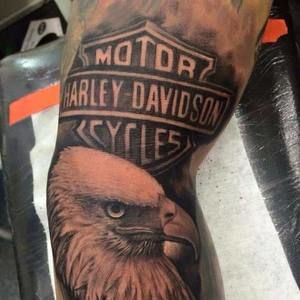 Meet your Posher, Skefos