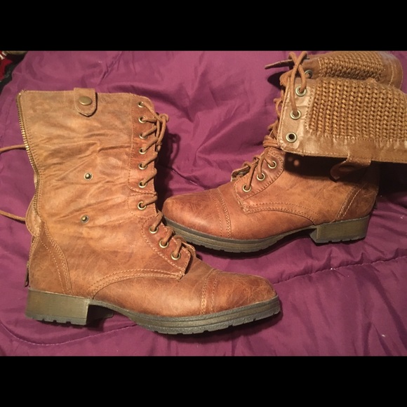 Cute Brown fold down combat boots Sz 8 - Picture 4 of 4