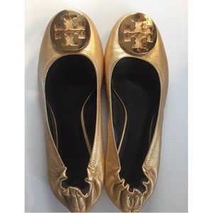Size 7 1/2 Tory Burch gold flats