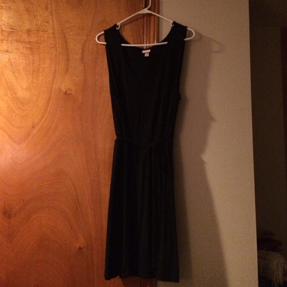 Sleeveless little black dress