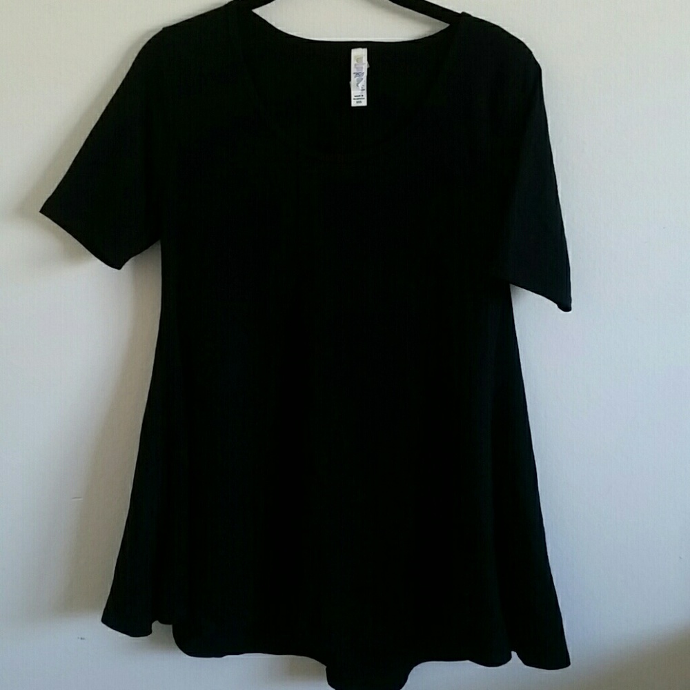 Black Lularoe xxs Perfect Tee