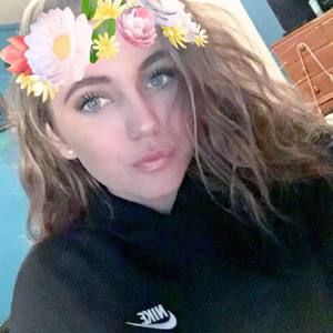 Meet your Posher, Hailey