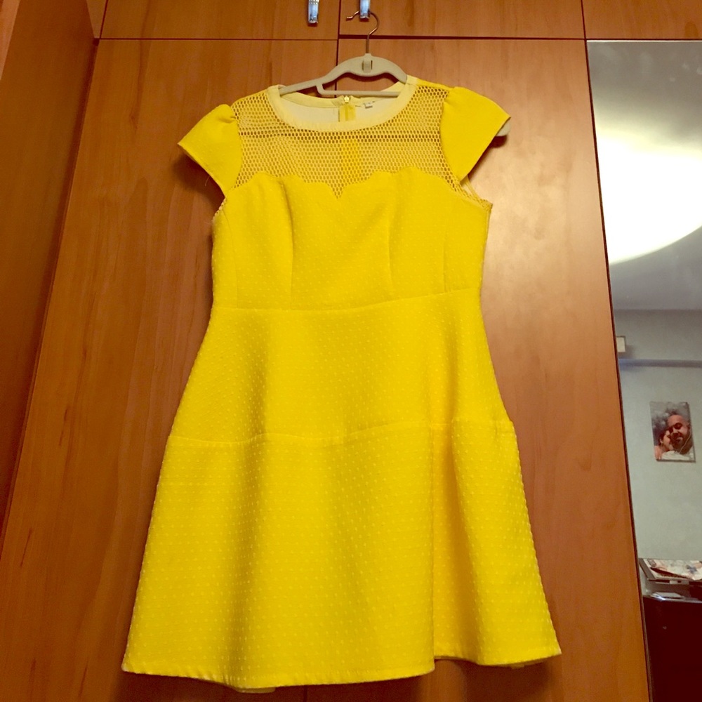 Pretty yellow summer dress