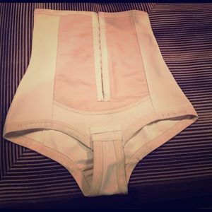 👶Bellefit👶 after birth girdle *must have*