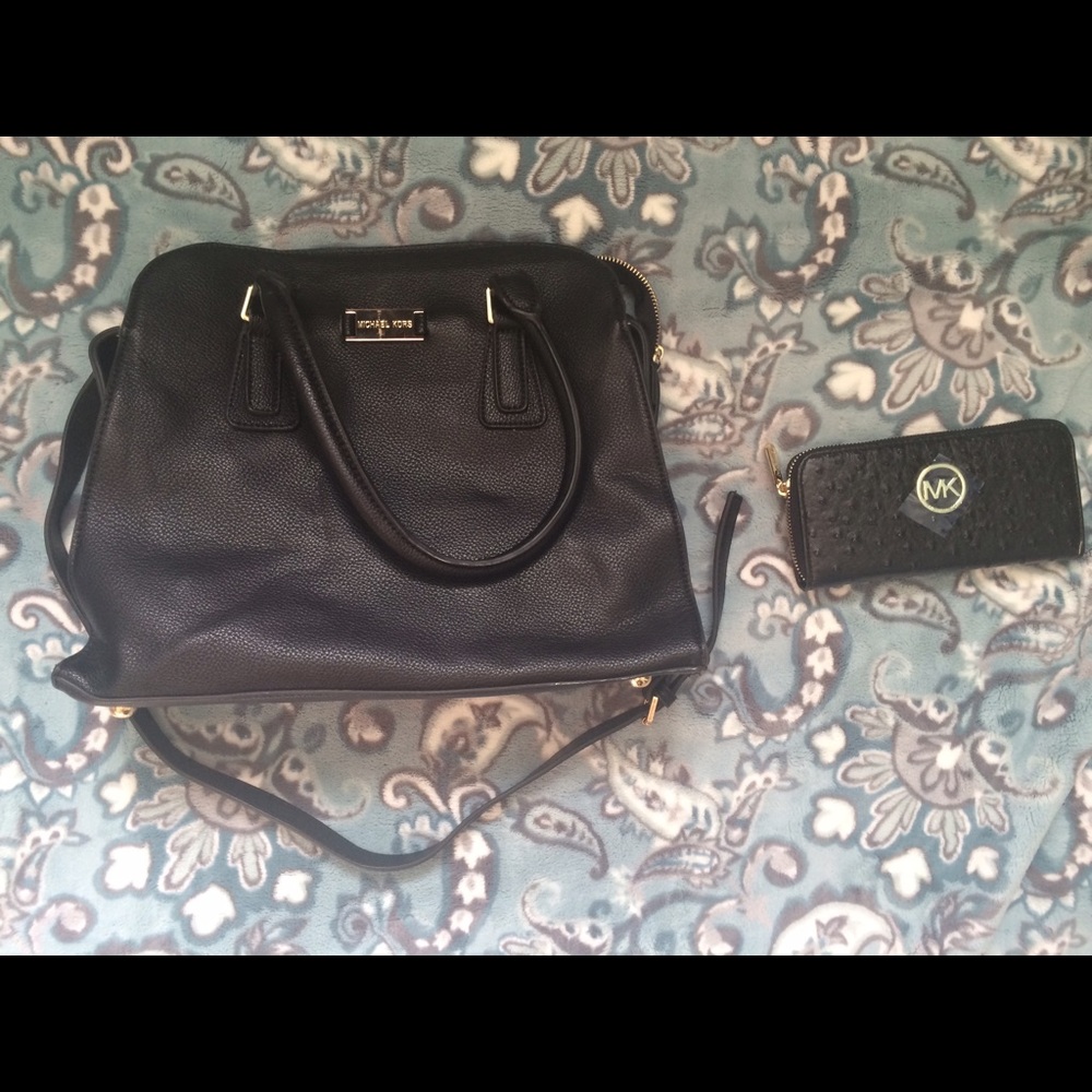 Michael Kors purse and wallet