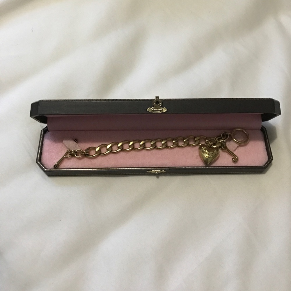 Juicy Couture starter charm bracelet