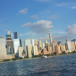 Meet your Posher, Roginia