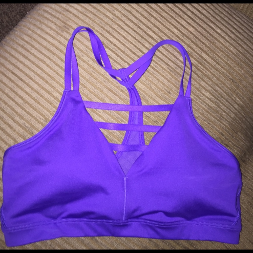 NWOT Victoria's Secret Sports Bra