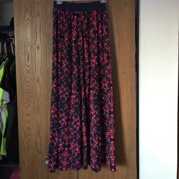 Joe B Dresses & Skirts - FINAL PRICE! Joe B Pink and Navy Maxi Skirt