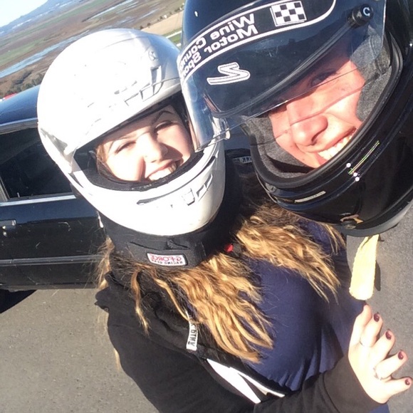 Meet your Posher, Milena - Picture 3 of 4