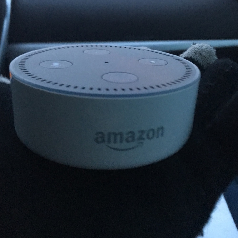 AMAZON ECHO DOT