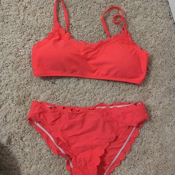 Other - NEW "hot salmon" scalloped bikini