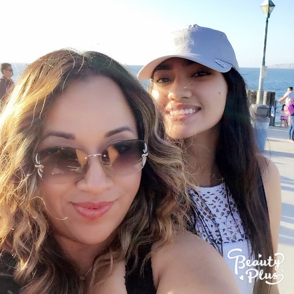 Louis Vuitton Accessories - Authentic lv sunglasse