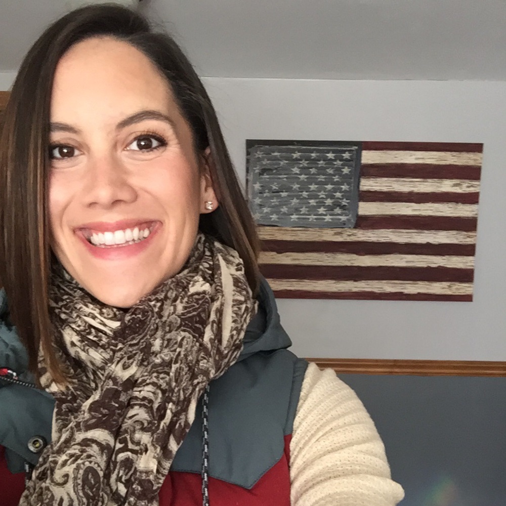 Meet your Posher, Amy