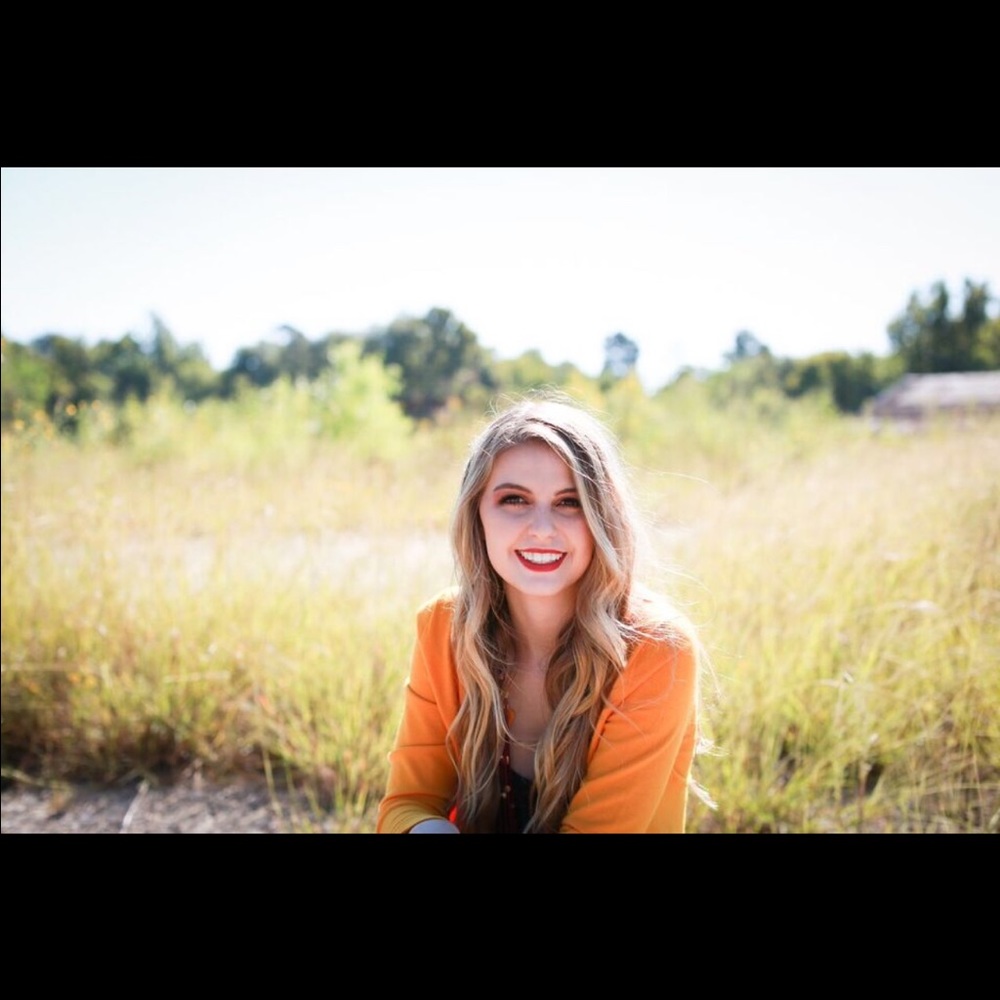 Meet your Posher, Abby