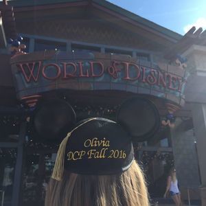 Meet your Posher, Olivia