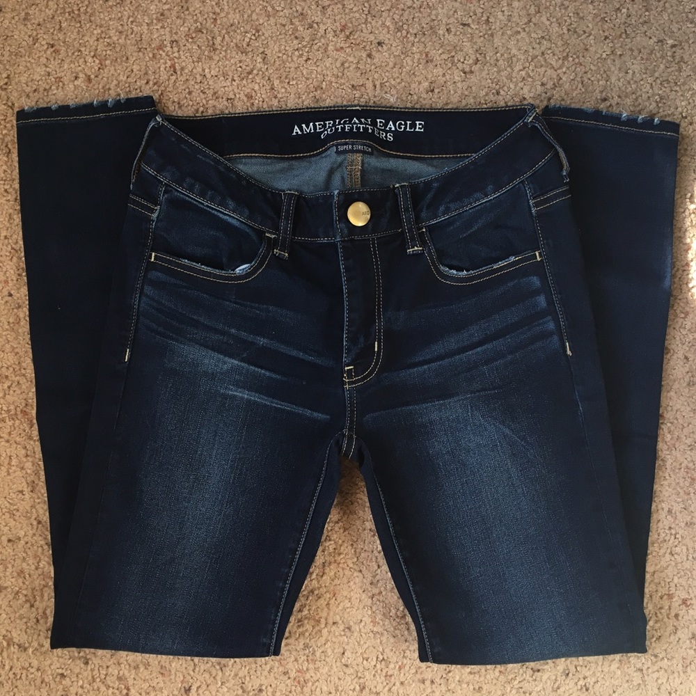 LIKE NEW American eagle jeans