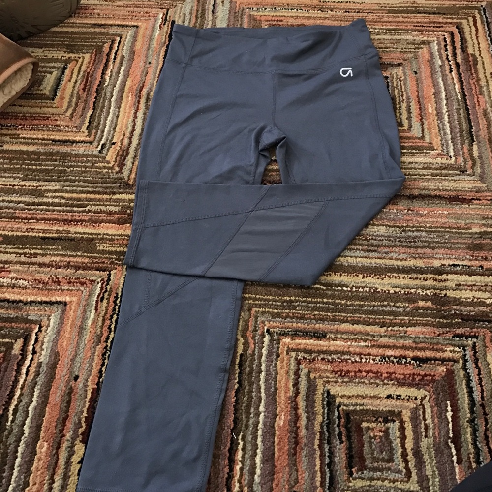 Gap body fit Capri pants size small