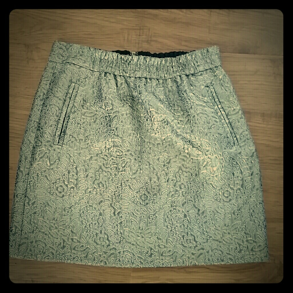 Loft gold mini skirt