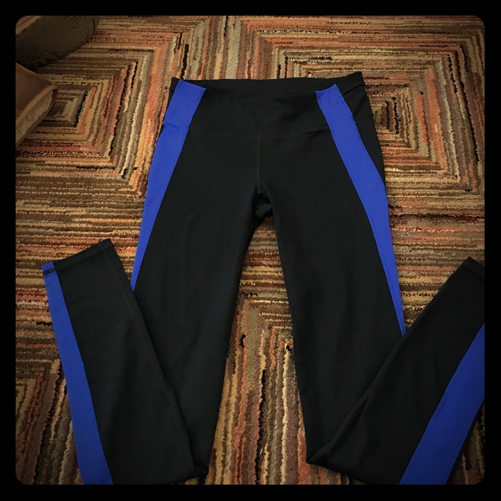 Gap Body leggings size small