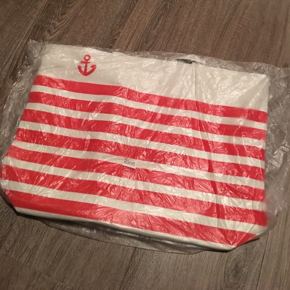 Red striped nautical tote - Picture 3 of 3