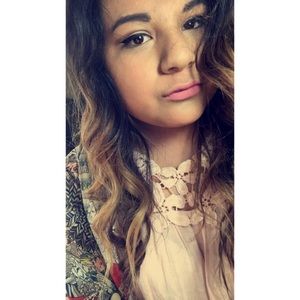 Meet your Posher, Taylor