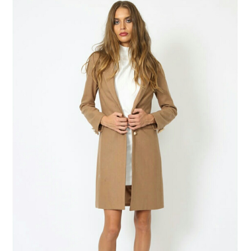 NWT Camel Trenchcoat