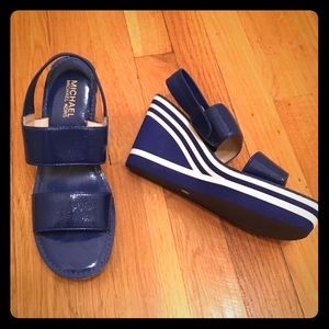 Michael kors blue sandals very comfortable!!🎉🎉