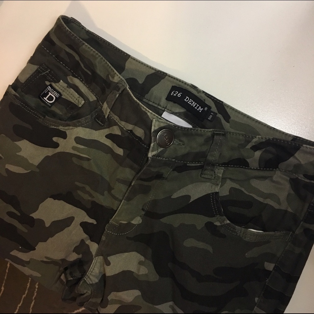 Camo Pants (Skinny)