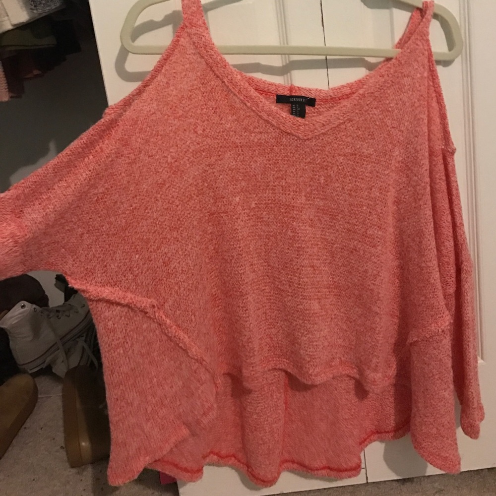 Brand New cute light sweater shirt Forever 21