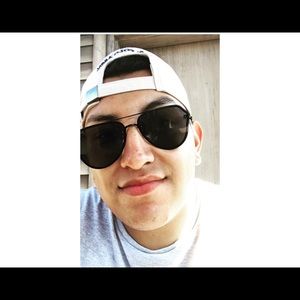 Meet your Posher, Edgar