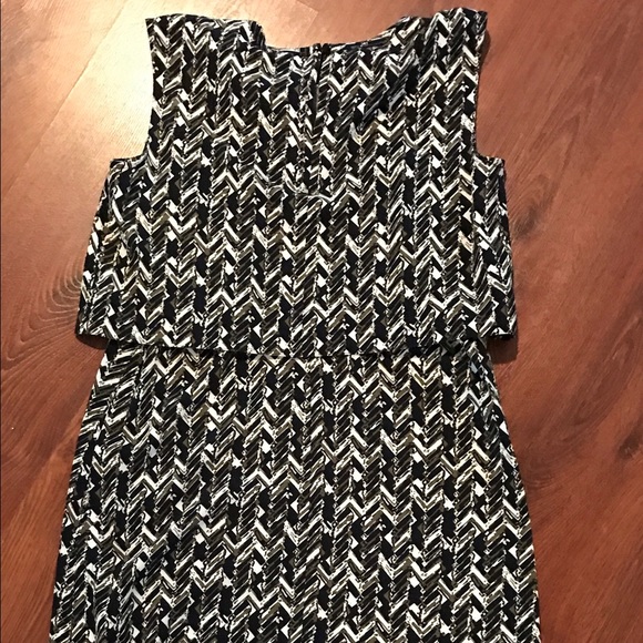NWT! Jones New York Navy Olive Cream Dress Size 4 - Picture 6 of 7