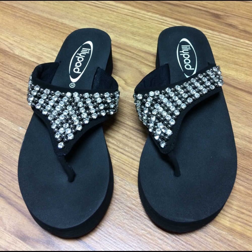 lilypad size 10 Flip Flop