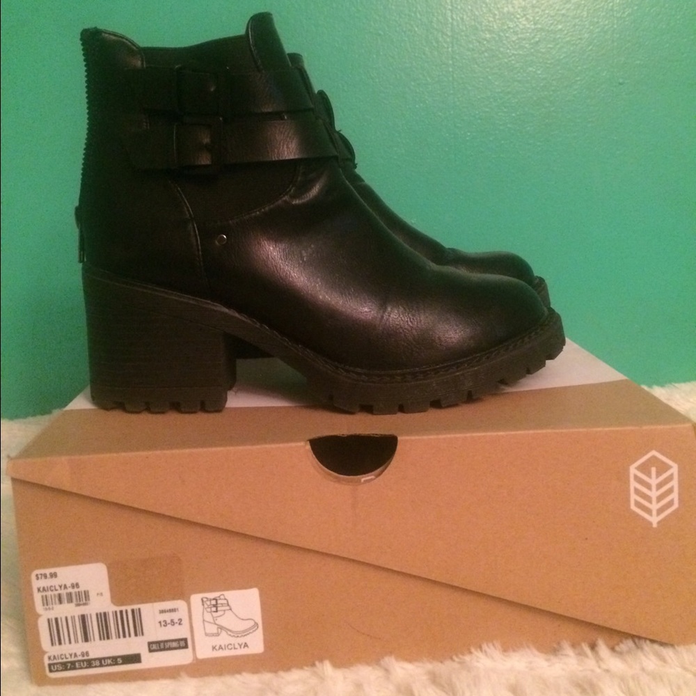 Call it spring chunky bootie