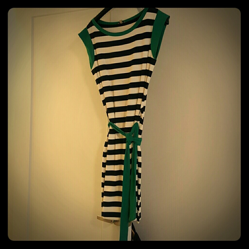 Cremieux ladies summer dress