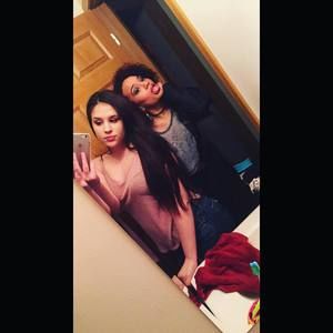 Meet your Posher, Karlee