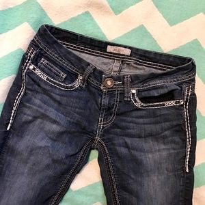 Day trip "Leo" skinny boot cut dark wash jeans