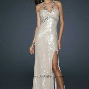 BNWT Gigi New York evening gown