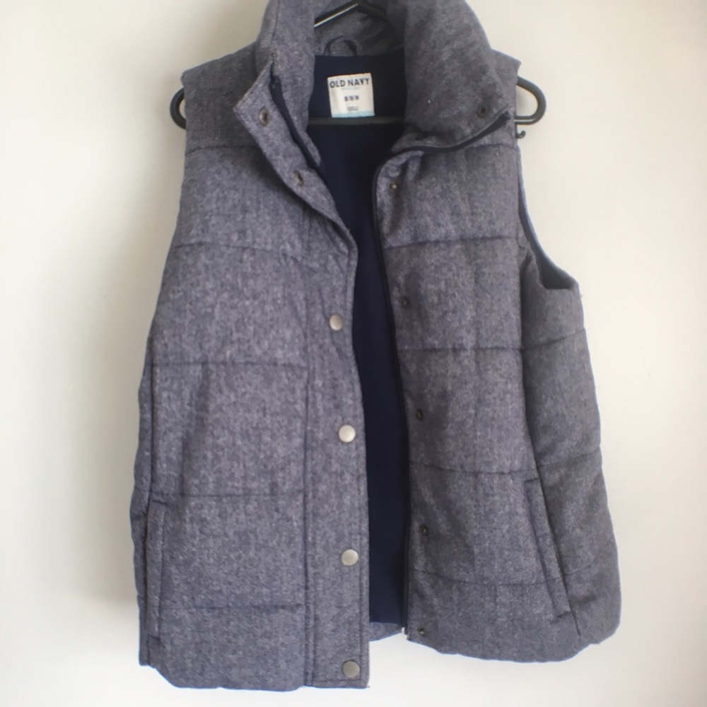 VEST