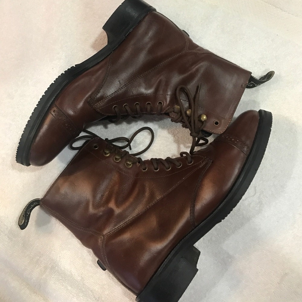 Riding boots